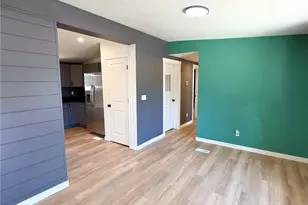 6589 NE Center St, Suquamish, WA 98392 - Photo 4