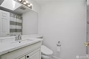 10606 NE 19th Pl, Bellevue, WA 98004 - Photo 22