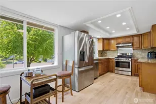 10606 NE 19th Pl, Bellevue, WA 98004 - Photo 14