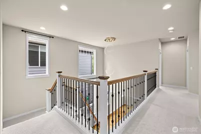 21250 NE 9th Place, Sammamish, WA 98074 - Photo 22