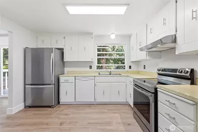 5718 142nd Place SE, Everett, WA 98208 - Photo 6