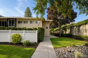 811 126th Pl NE, Bellevue, WA 98005 - Photo 14