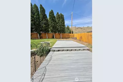 703 Sunrise Drive, Omak, WA 98841 - Photo 18