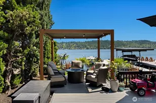 15038 Beach Dr NE, Lake Forest Park, WA 98155 - Photo 8