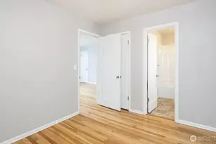 717 3rd Ave N, Seattle, WA 98109 - Photo 16
