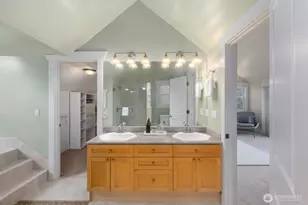 2711 4th Ave W, Seattle, WA 98119 - Photo 20