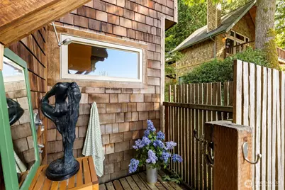 30050 Scenic Drive NE, Poulsbo, WA 98370 - Photo 26