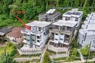 1019 Sturgus Avenue S #B, Seattle, WA 98144 - Photo 2