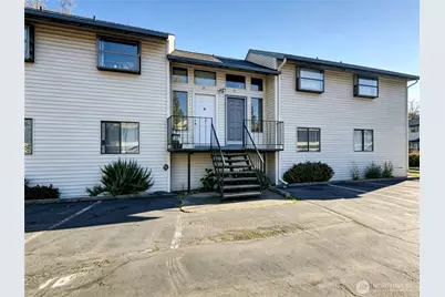 1313 W James Street #11, Kent, WA 98032 - Photo 1