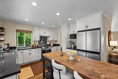 23830 25th Drive SE, Bothell, WA 98021 - Photo 10