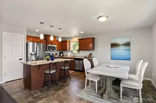2258 SE Upchurch Way, Port Orchard, WA 98366 - Photo 8