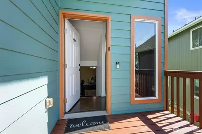 2258 SE Upchurch Way, Port Orchard, WA 98366 - Photo 4