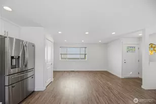 11546 85th Ave S, Seattle, WA 98178 - Photo 8