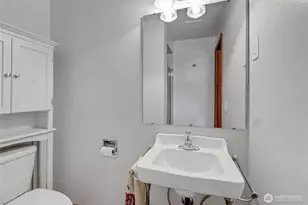 6006 48th Ave E, Tacoma, WA 98443 - Photo 24