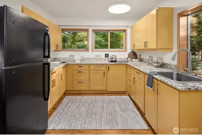 1919 SW 170th Street, Normandy Park, WA 98166 - Photo 24