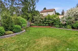 20426 73rd Pl NE, Kenmore, WA 98028 - Photo 16