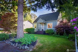 14341 Interlake Ave N, Seattle, WA 98133 - Photo 2