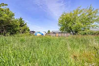 2013 E 4th Avenue, Port Angeles, WA 98362 - Photo 1