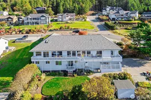 133 Melissa St, Camano Island, WA 98282 - Photo 2