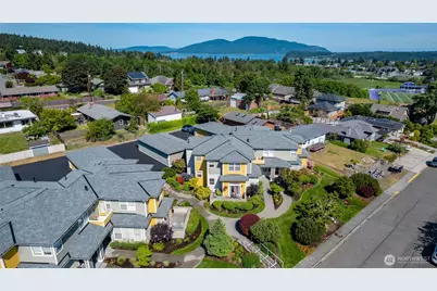 2026 I Avenue #2, Anacortes, WA 98221 - Photo 30
