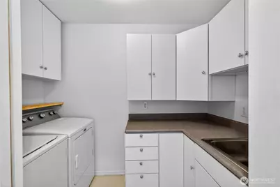 3712 W 8th Street, Anacortes, WA 98221 - Photo 32