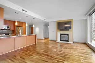 10650 NE 9th Pl, Bellevue, WA 98004 - Photo 10