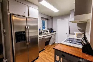 10201 SW 120th St, Lakewood, WA 98498 - Photo 6
