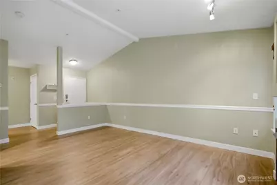 25235 SE Klahanie Blvd #C303, Sammamish, WA 98029 - Photo 18