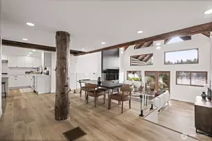 6358 S Island Dr, Bonney Lake, WA 98391 - Photo 10