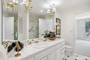 10000 Meydenbauer Way SE, Bellevue, WA 98004 - Photo 22