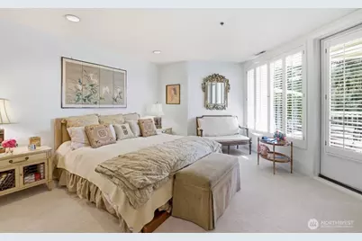 10000 Meydenbauer Way SE #1, Bellevue, WA 98004 - Photo 14