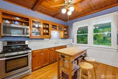 12835 Price Road SE, Olalla, WA 98359 - Photo 18