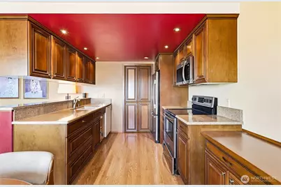 1115 N I Street #204, Tacoma, WA 98403 - Photo 10