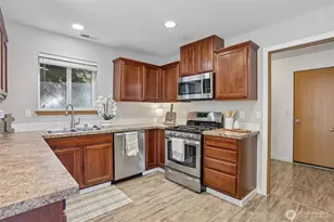 18413 SE 242nd Ct, Covington, WA 98042 - Photo 10