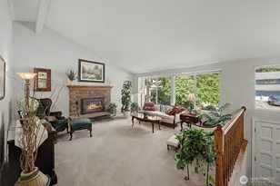 19719 41st Ave NE, Lake Forest Park, WA 98155 - Photo 2