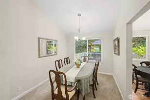 19719 41st Ave NE, Lake Forest Park, WA 98155 - Photo 4