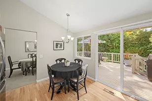 19719 41st Ave NE, Lake Forest Park, WA 98155 - Photo 8
