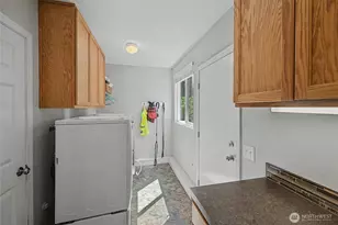19719 41st Ave NE, Lake Forest Park, WA 98155 - Photo 24
