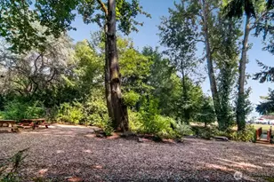 19719 41st Ave NE, Lake Forest Park, WA 98155 - Photo 40