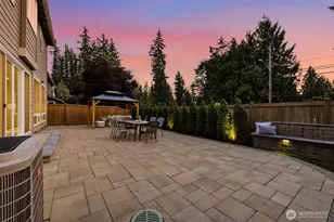 21223 NE 9th Pl, Sammamish, WA 98074 - Photo 36