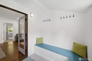 5524 S Leo St, Seattle, WA 98178 - Photo 2