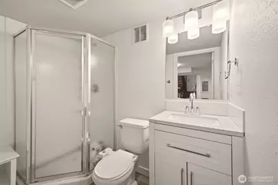 748 S Kenyon Street, Seattle, WA 98108 - Photo 20