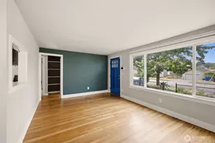 748 S Kenyon St, Seattle, WA 98108 - Photo 4