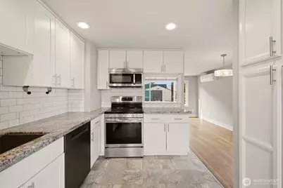 748 S Kenyon Street, Seattle, WA 98108 - Photo 8