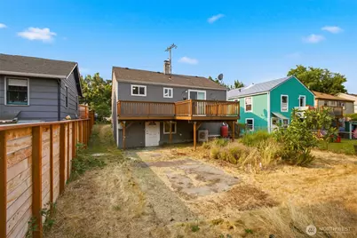 748 S Kenyon Street, Seattle, WA 98108 - Photo 26