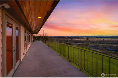 2004 Valley View Drive, Lake Stevens, WA 98258 - Photo 26