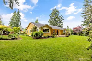 1114 138th St NW, Gig Harbor, WA 98332 - Photo 2