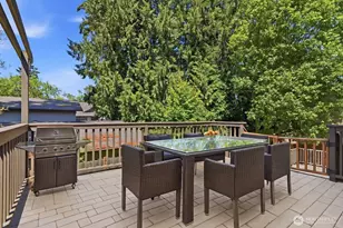 8128 NE 161st Pl, Kenmore, WA 98028 - Photo 22