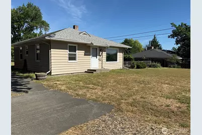 1413 SE Central Avenue, College Place, WA 99324 - Photo 2