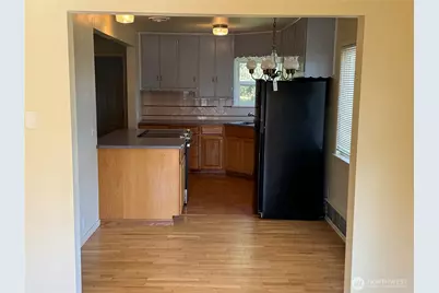 1413 SE Central Avenue, College Place, WA 99324 - Photo 6